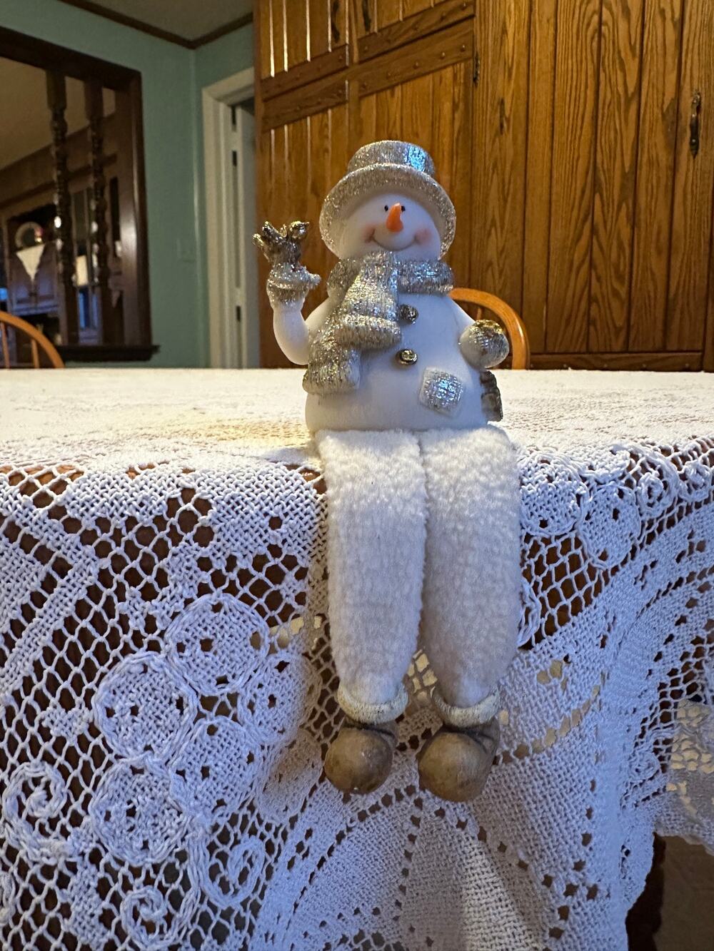 Resin Snowman Shelf Sitter Soft Dangle Legs Christmas Decor Figurine